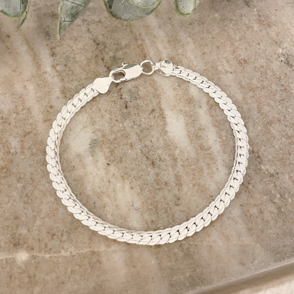 925 Sterling Silver Flat Snake Chain Bracelet Dainty Snakechain Link Bracelet - Picture 7 of 7